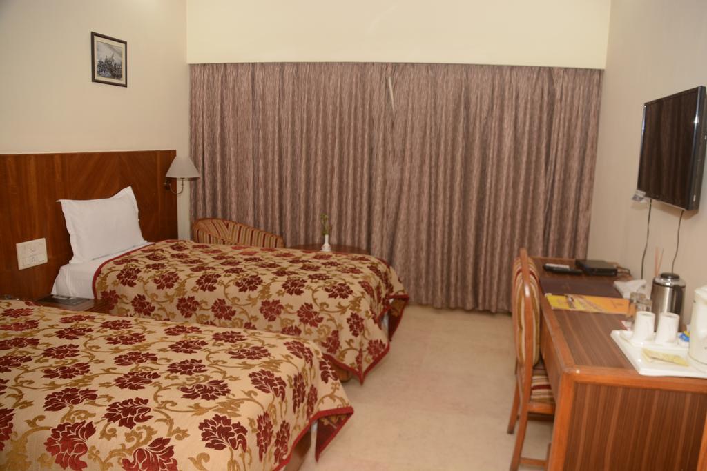 Hotel Patliputra Ashok Patna  Room photo